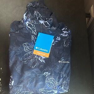 Columbia Navy Floral performance top